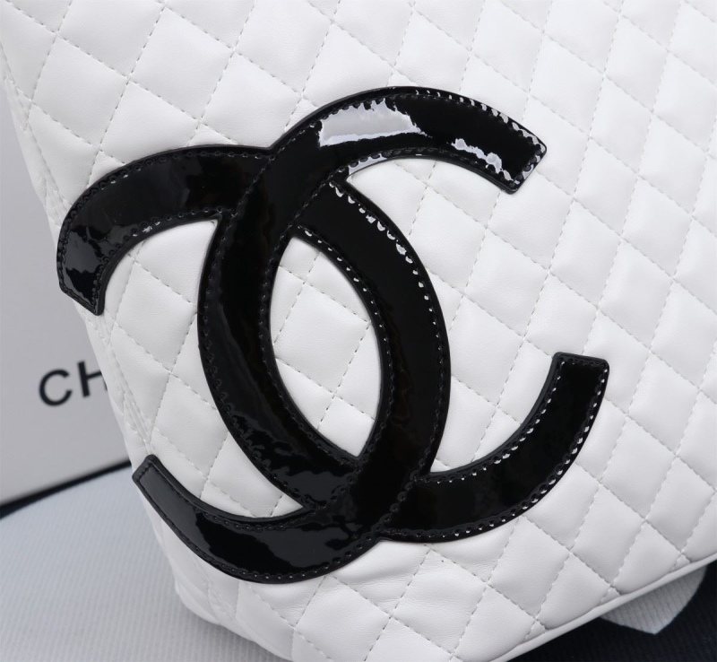 Ch**el shopping bags